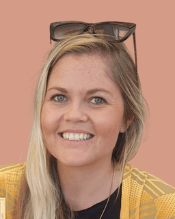 Photo of Lara West.