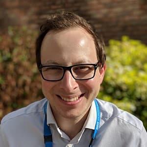 Dr Daniel Weisberg